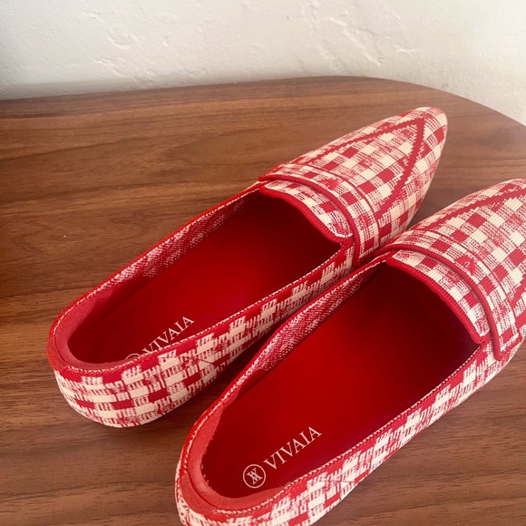 VIVAIA Amelia 2.0 Pointed-Toe Loafers – Red & White Gingham - Picture 3 of 4